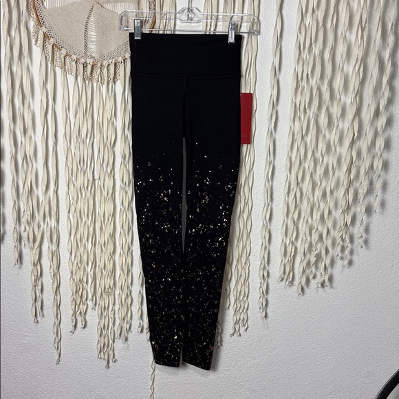 Lululemon NWT Wunder MR Tight 28" Black and Gold Special Edition 2 - Picture 2 of 8